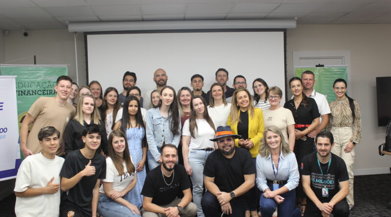 Papanduva recebe Fred Rocha em palestra inspiradora para empresários e MEIs