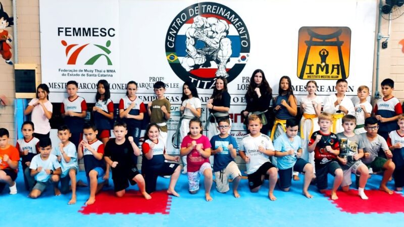 Projeto “Treinando para a Vida” transforma jovens por meio do Taekwondo em São Bento do Sul