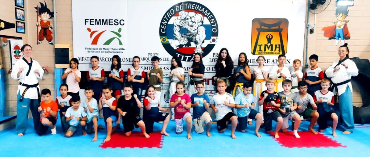 Projeto “Treinando para a Vida” transforma jovens por meio do Taekwondo em São Bento do Sul