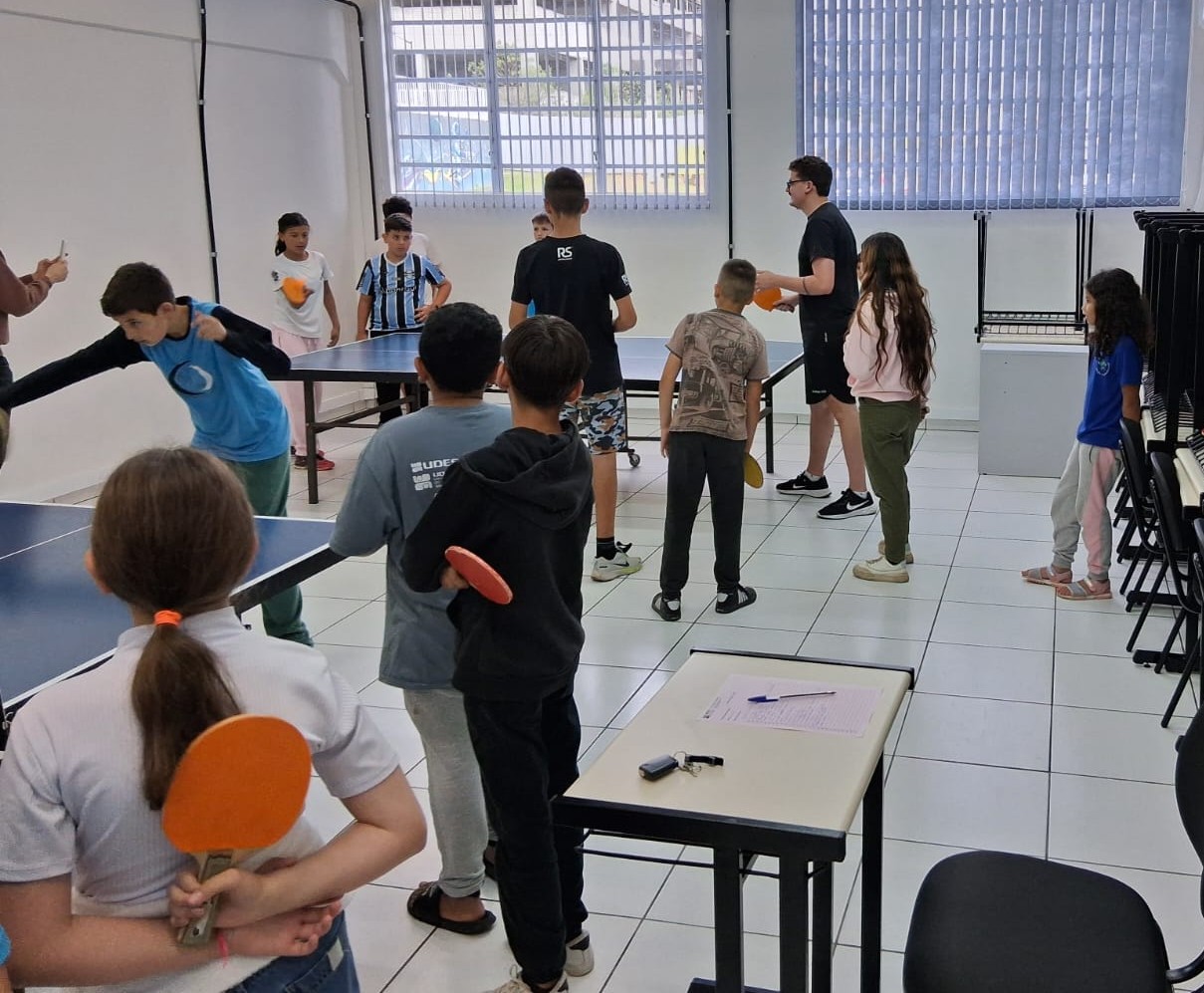 UDESC transforma paixão pelo tênis de mesa em oportunidade para crianças atendidas pelos CRAS de São Bento do Sul