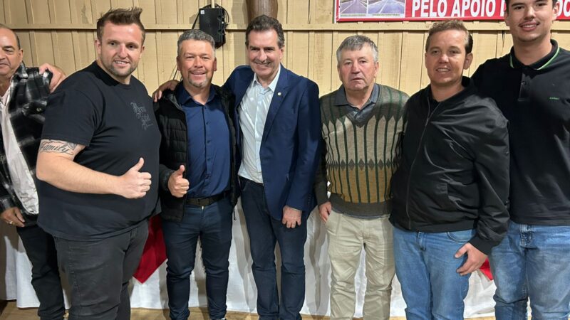 Vice-prefeito de Papanduva participa de encontro regional do MDB em Monte Castelo