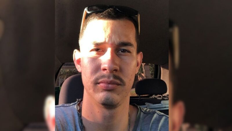 Jovem morre após bater motocicleta em poste em Criciúma