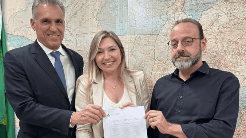 Prefeita de Canoinhas entrega carta em defesa dos produtores de tabaco ao Governo Federal