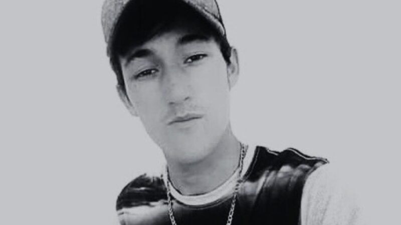 Jovem morre após ser esfaqueado dentro de casa em São Mateus do Sul