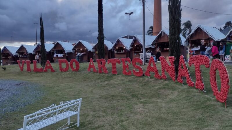 Vila do Artesanato de Rio Negrinho funciona em horários especiais durante o Natal Encantado