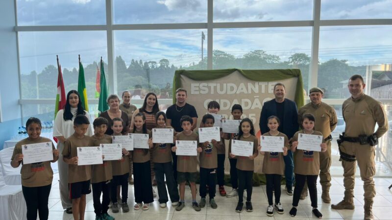 Monte Castelo realiza formatura do Programa Estudante Cidadão na Escola Edson Nagano