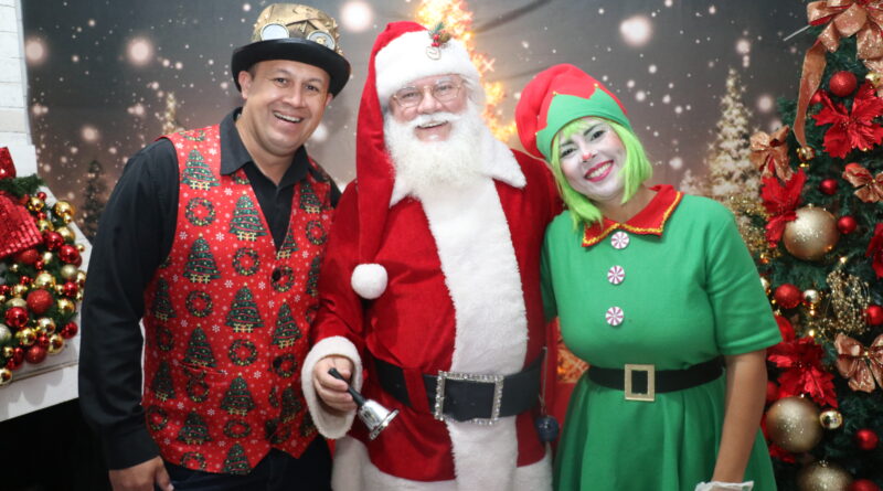 Praça 11 de Abril vive noite de magia no segundo dia do evento “Um Natal para Todos” em Papanduva