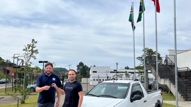 Emhab recebe veículo do Samae e avança no projeto Banco de Materiais