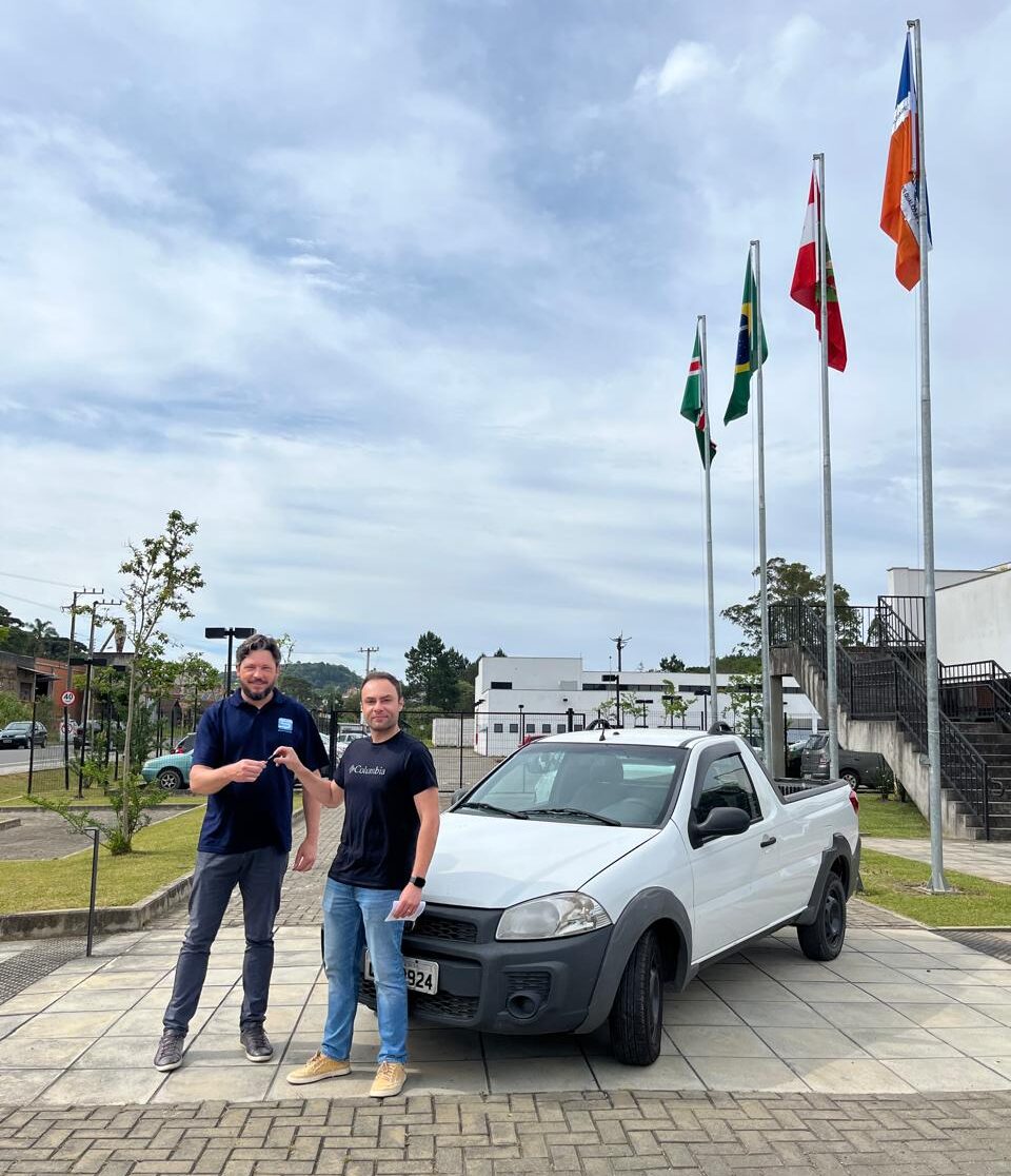 Emhab recebe veículo do Samae e avança no projeto Banco de Materiais