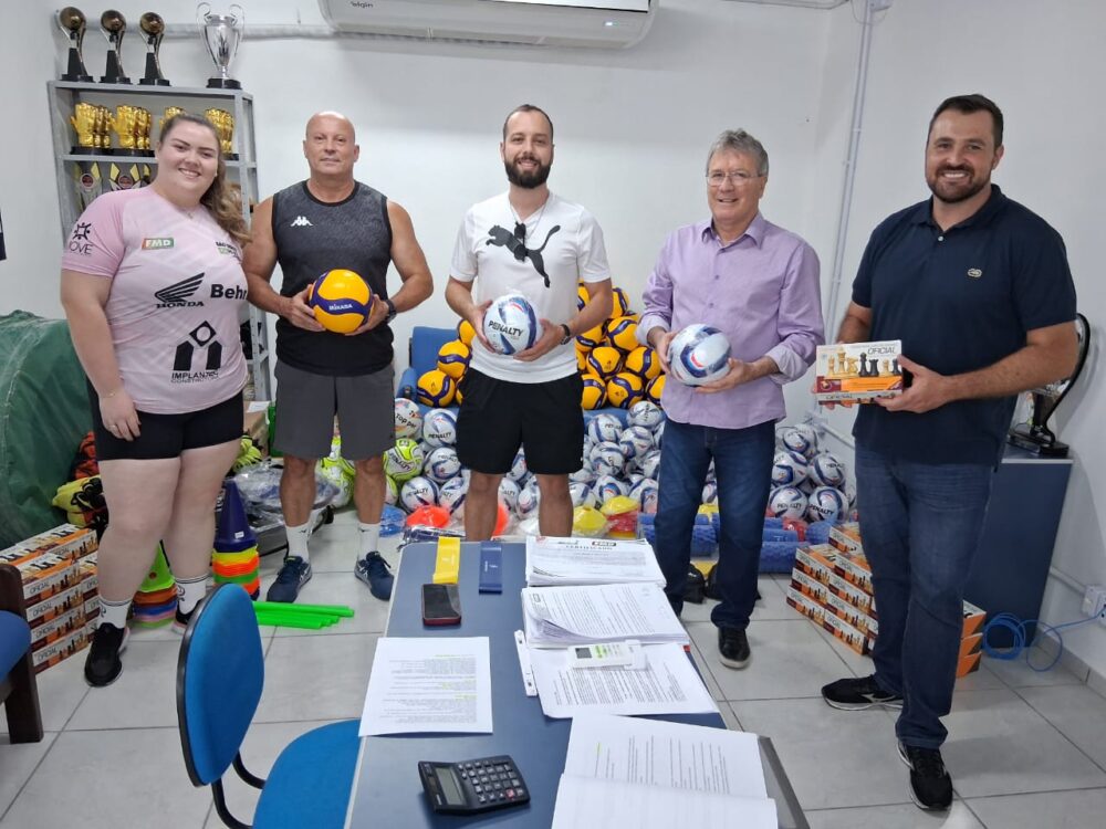 Fundação Municipal de Desportos investe mais de R$ 140 mil em materiais esportivos e equipamentos