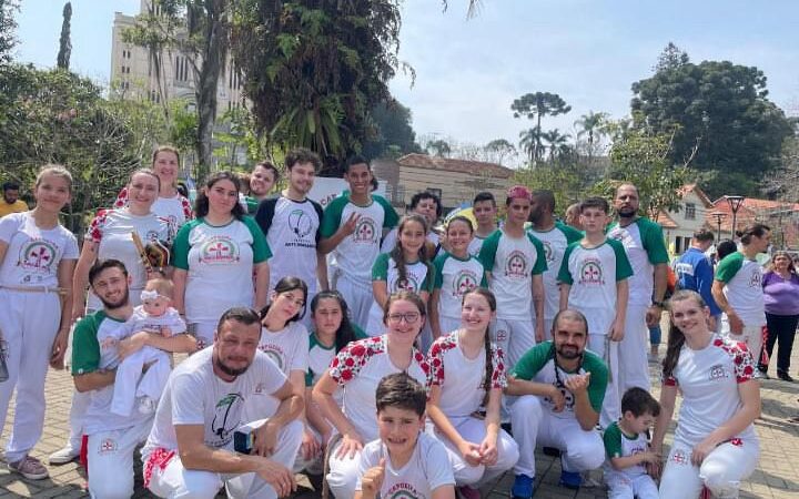 Capoeira na Praça terá aulão aberto ao público neste sábado (31)