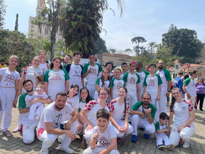 Capoeira na Praça terá aulão aberto ao público neste sábado (31)
