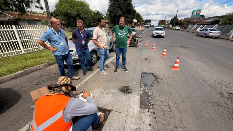 Investigação Técnica Avalia Pavimento na Rua Nereu Ramos e na Rua Pedro Ivo Campos