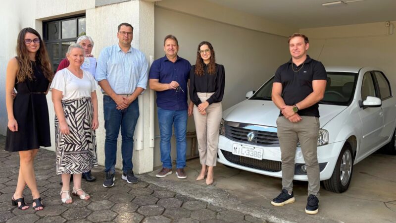 Prefeitura de Monte Castelo recebe veículo doado pelo Poder Judiciário de Santa Catarina