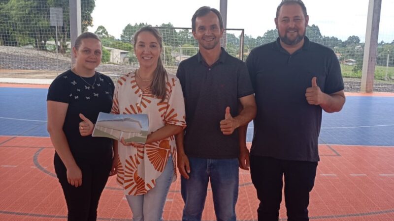 Emenda de Jerry Comper garante R$ 200 mil para melhorias em escola no Distrito de Craveiro