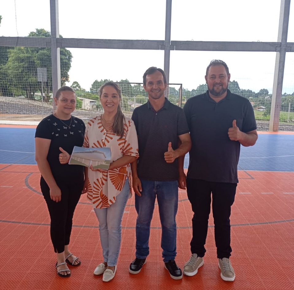 Emenda de Jerry Comper garante R$ 200 mil para melhorias em escola no Distrito de Craveiro