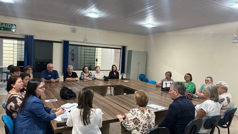 Reunião com coordenadoras dos grupos de idosos fortalece planejamento das ações para 2026