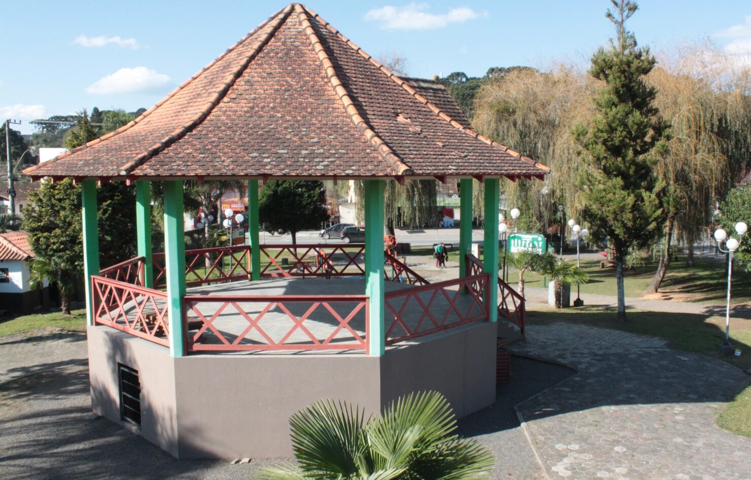 Prefeitura inicia requalificação da Praça Leopoldo Rudnick e convida população a participar