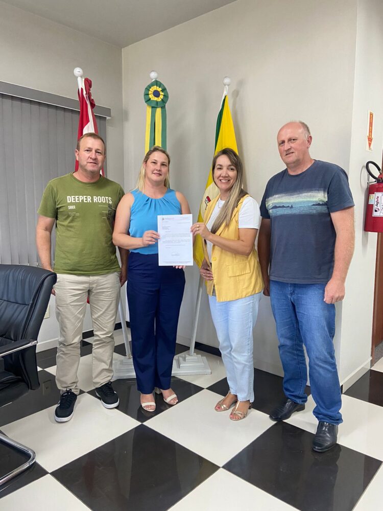 Santa Terezinha recebe emenda de R$ 200 mil do deputado Neodi Sareta (PT) para investimentos na educação