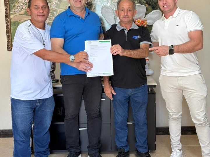 Monte Castelo assina ordem de serviço para construção de Arena Multiuso