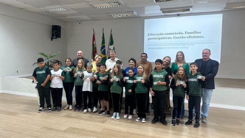 Câmara acompanha lançamentos na Educação municipal