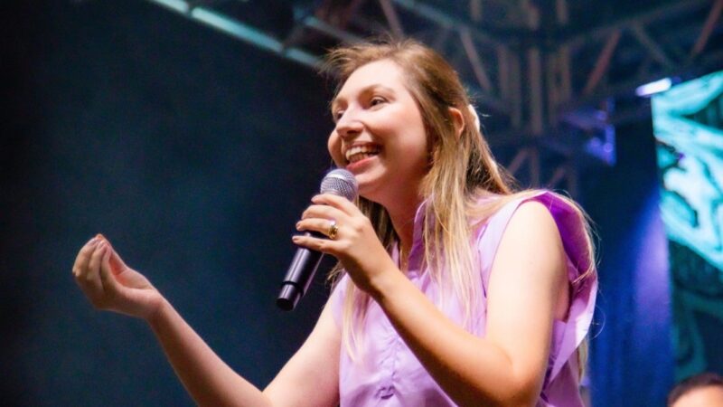 Juliana Maciel renuncia ao cargo de prefeita