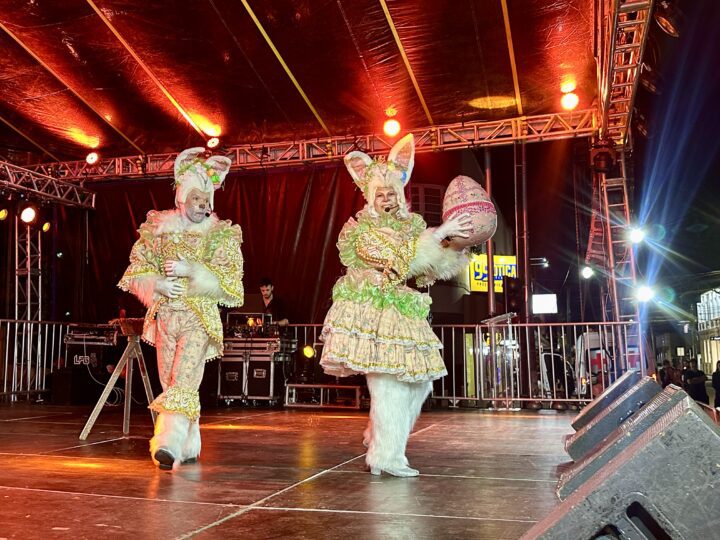 Abertura da programação de Páscoa encanta público e reúne famílias em São Bento do Sul