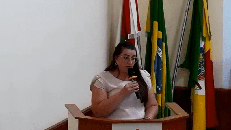 Vereadora Marililia Nutricionista manifesta pesar, comenta reajuste salarial e pede mais segurança no Parque Mata Nativa