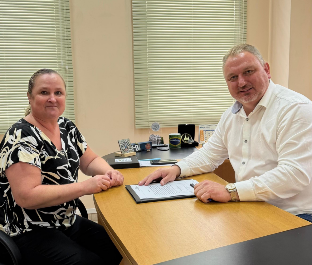 Nova diretora assume setor de Compras da Câmara