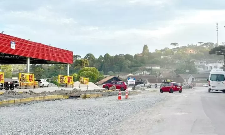 Rua Mathias Nossol começa a receber pavimentação nesta sexta-feira