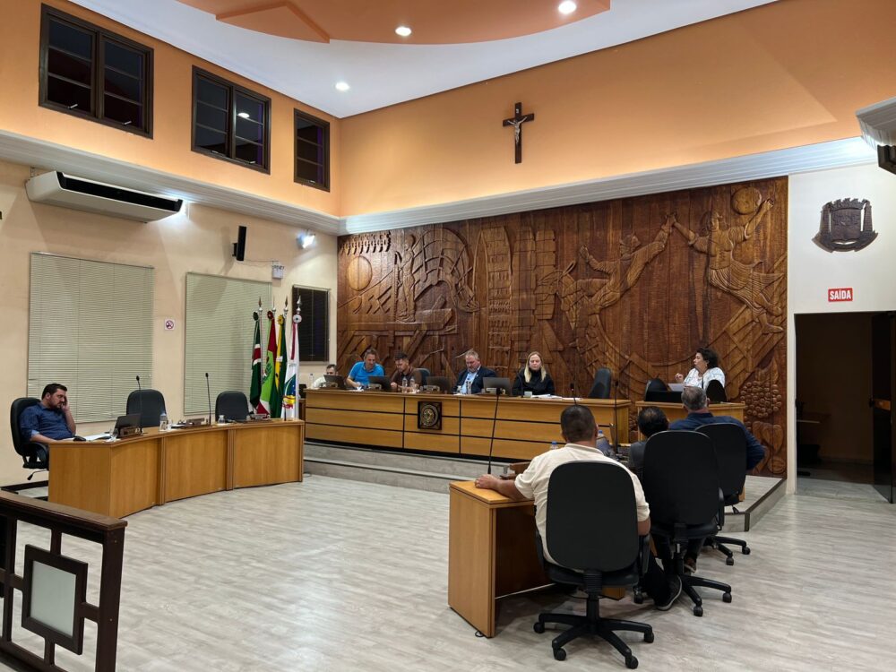 Projeto em colaboração com a Sociedade Varsóvia é discutido em sessão