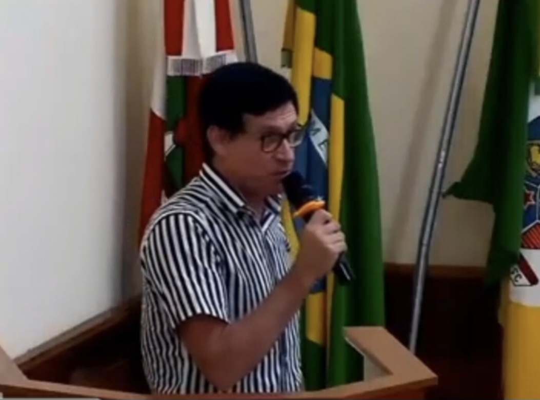 Vereador Pascoal destaca melhorias em via pública, entrega de veículo de saúde e avanços na implantação do SAMU em Santa Terezinha
