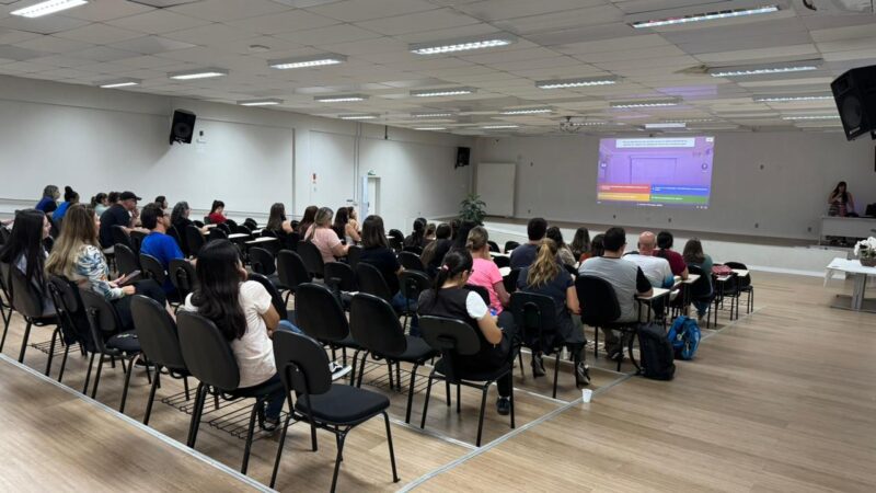 Semana de Formação reúne 933 profissionais da Rede Municipal de Ensino