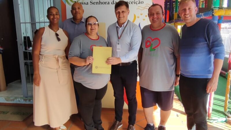 Deputado Tiago Zilli destina R$ 150 mil para entidade assistencial de Rio do Sul