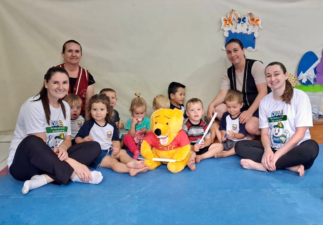 Santa Terezinha promoveu Dia B com mobilização voltada à saúde bucal infantil