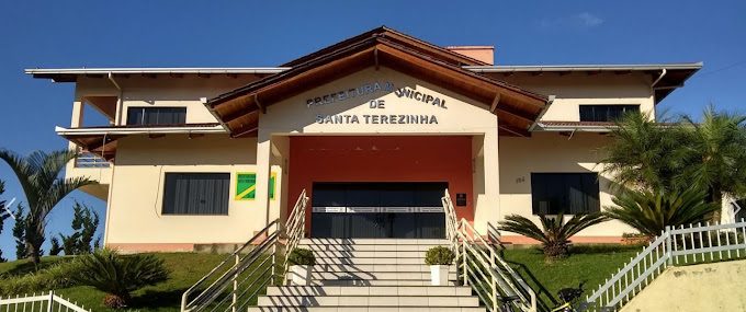 Prefeitura de Santa Terezinha encaminha projeto que cria gratificação por desempenho para servidores da Secretaria de Obras