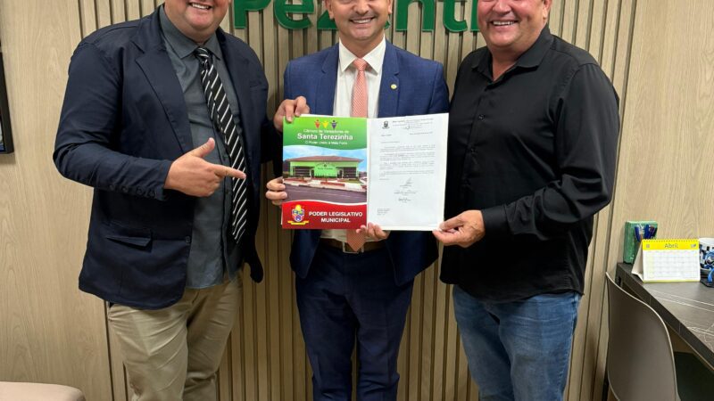 Vereadores Evaldo Bauer e Israel de Lima prestam contas de viagem a Brasília e destacam pedidos de recursos