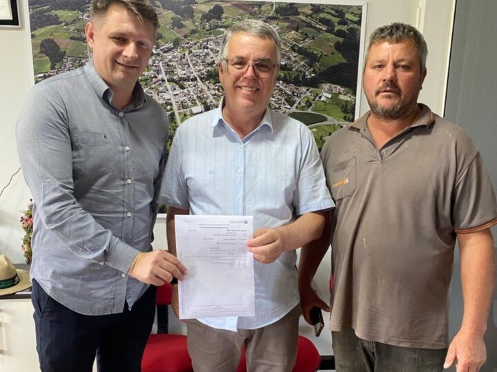 Deputado Tiago Zilli destina recursos para aquisição de equipamentos agrícolas em Imbuia