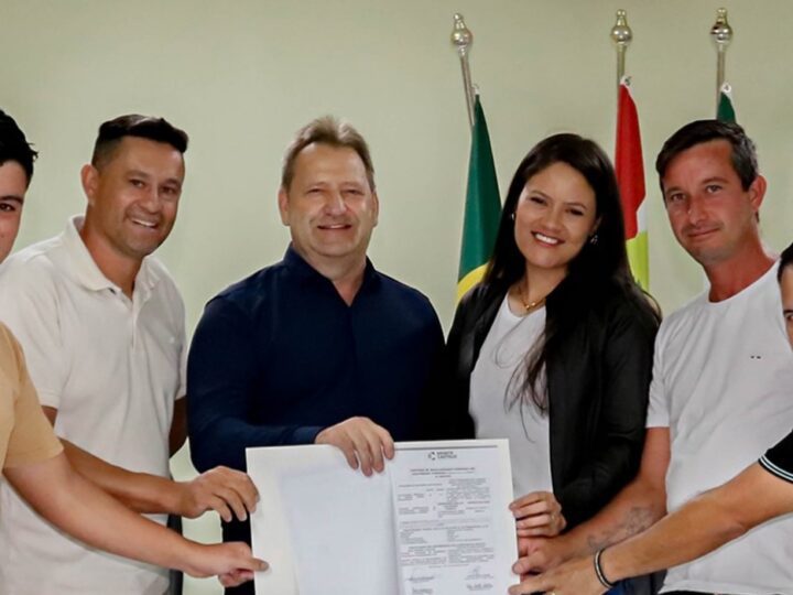 Monte Castelo avança na regularização fundiária com entrega de matrículas a moradores