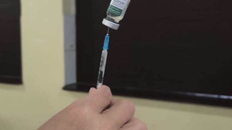 Vacinação contra a gripe é levada a grupos de idosos em São Bento do Sul