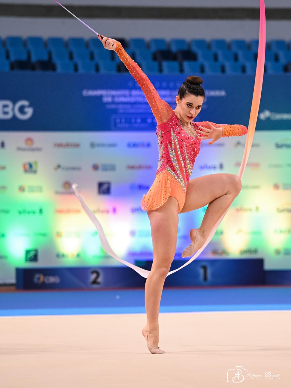 Luana Franceschi, atleta Joinvilense de ginástica rítmica, disputa o Campeonato Brasileiro