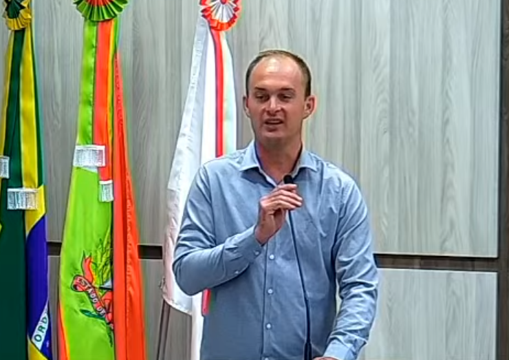 Vereadores de Papanduva defendem ligação entre Planalto Norte e Alto Vale e aprovam requerimento por unanimidade