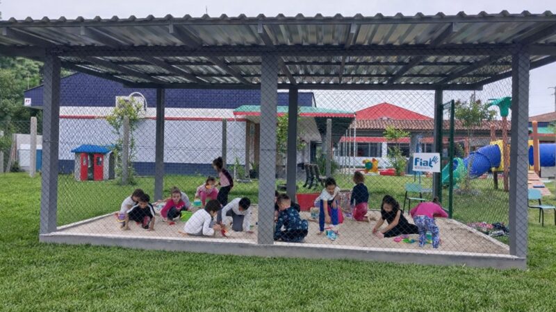 Projeto “Encantos na Areia” transforma rotina de crianças em São Bento do Sul