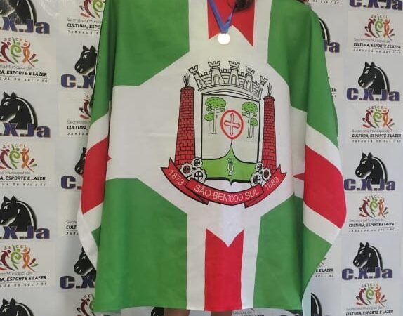Xadrez de São Bento do Sul conquista quatro medalhas e se destaca em competição estadual