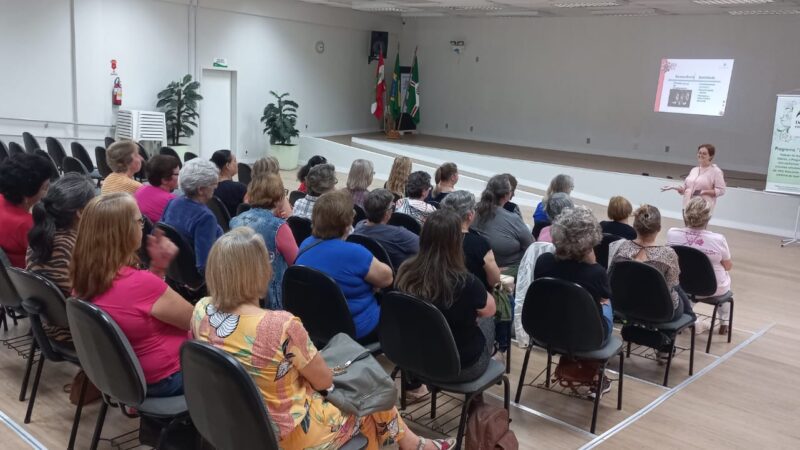Encontro sobre empreendedorismo incentiva mulheres no climatério em São Bento do Sul