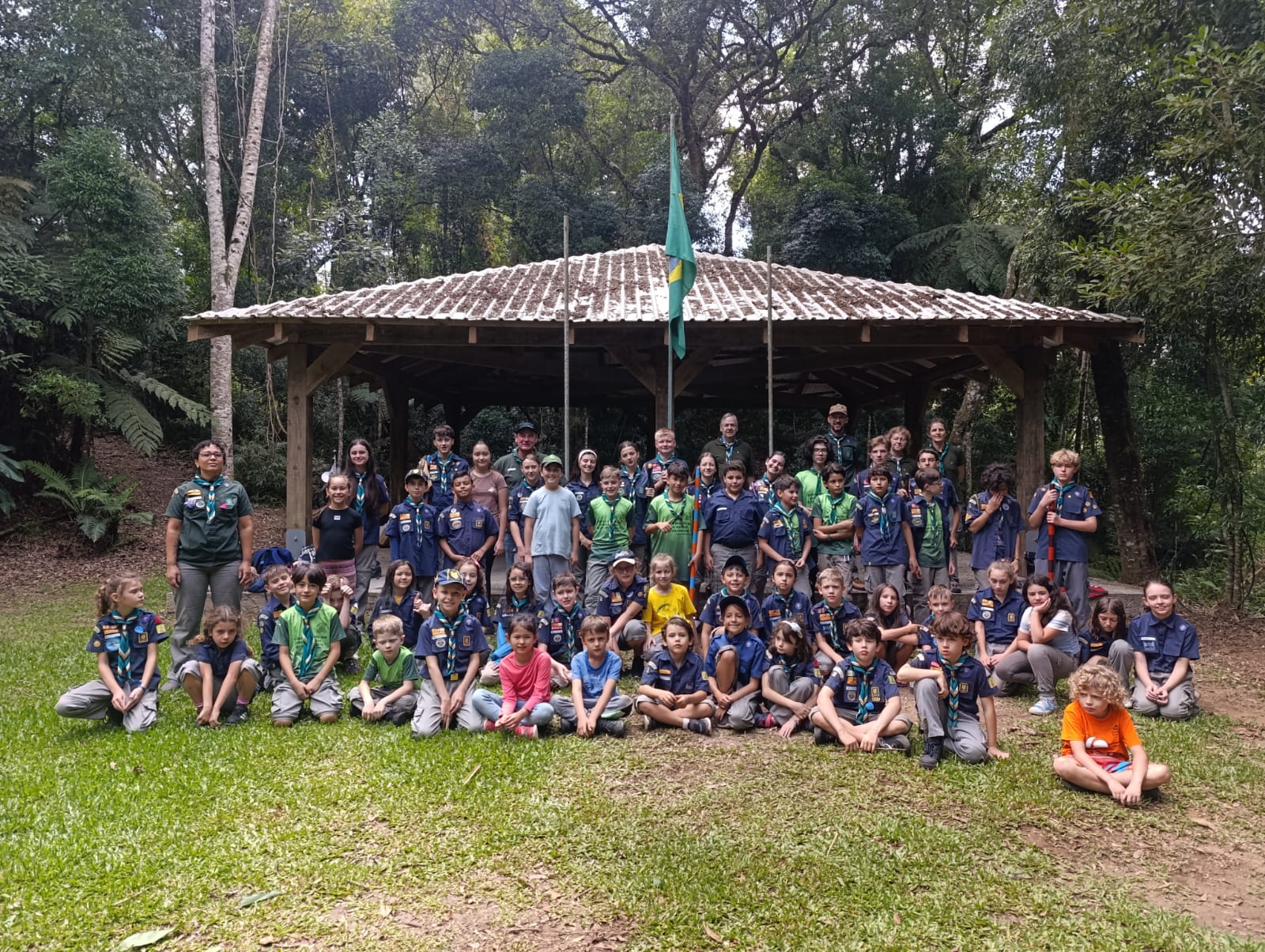 Grupo Escoteiro Desbravador promove ações especiais em alusão ao Dia do Escoteiro