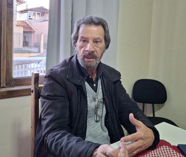 Sindicato apresenta números sobre ações judiciais e aponta maior responsabilidade ao governo Tomazini