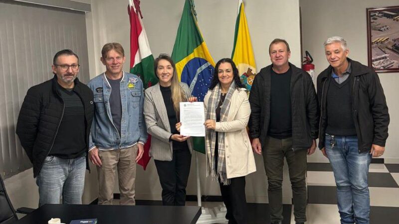 Emenda de R$ 500 mil para pavimentação da Rua Vicente Pavlak é entregue à Prefeitura de Santa Terezinha