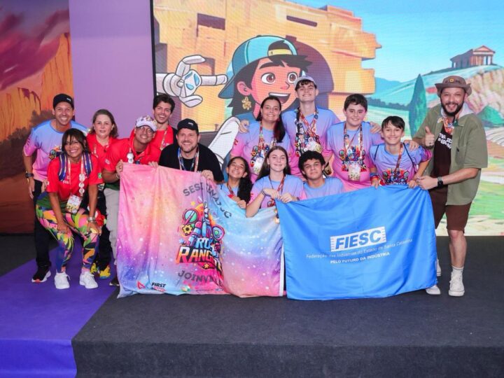 Equipe de robótica da Escola SESI Moinho embarca em junho para representar o Brasil em torneio internacional nos Estados Unidos