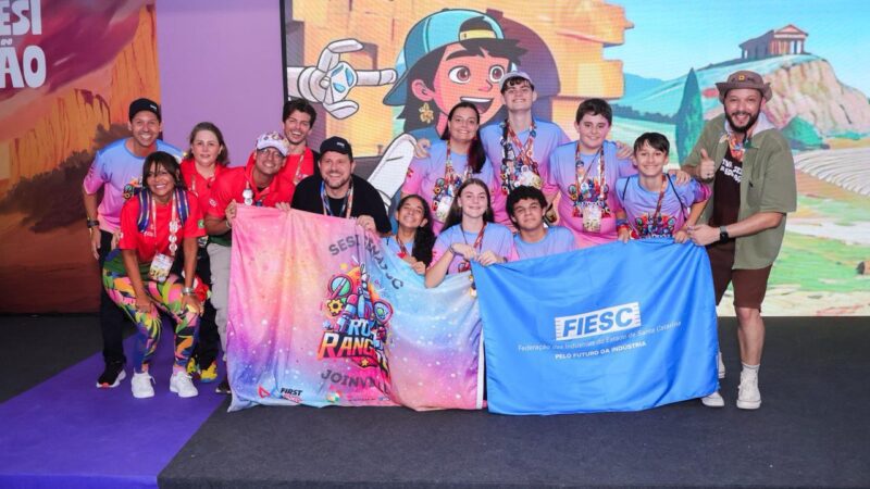 Equipe de robótica da Escola SESI Moinho embarca em junho para representar o Brasil em torneio internacional nos Estados Unidos